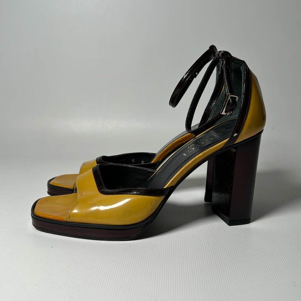 Gucci Stacked Heel Sandal - sz 5B